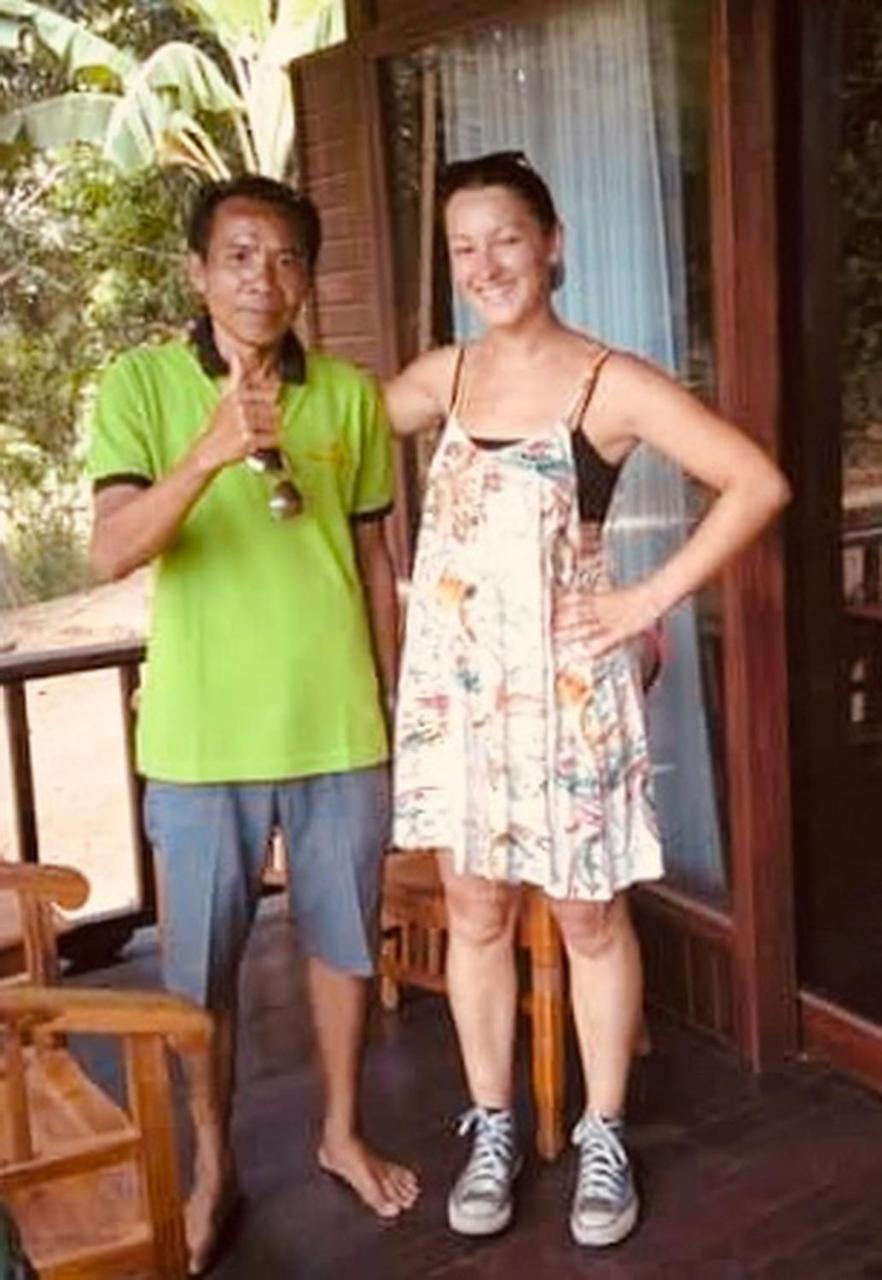 Titi Hostel Lembongan Buitenkant foto
